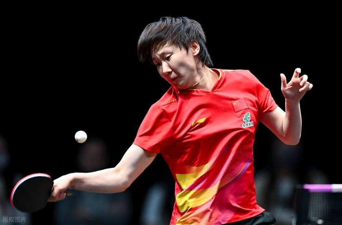 fb体育-韩莹点破国乒两极：孙颖莎天克削球，为何王曼昱却成突破口？|多哈|徐孝元|新加坡世锦赛|训练|打法_新浪体育_新浪新闻