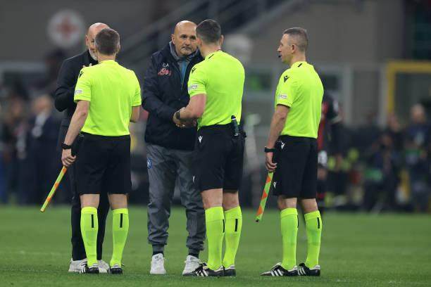 fbsports-2连败没招了？奥西门缺阵那不勒斯被米兰击中要害