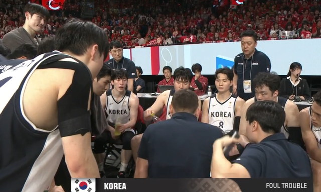 fb体育官网-遭2连败！中国男篮vs中国台北还未开打，1个喜讯传来，日本送助攻